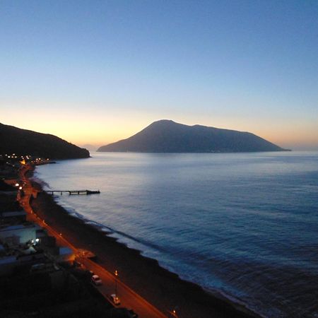 La Campanella Lipari Villa Acquacalda Esterno foto