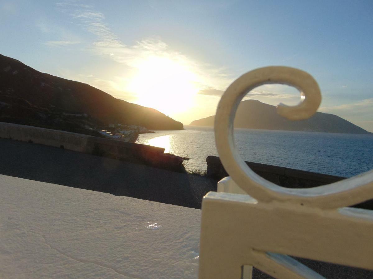La Campanella Lipari Villa Acquacalda Esterno foto